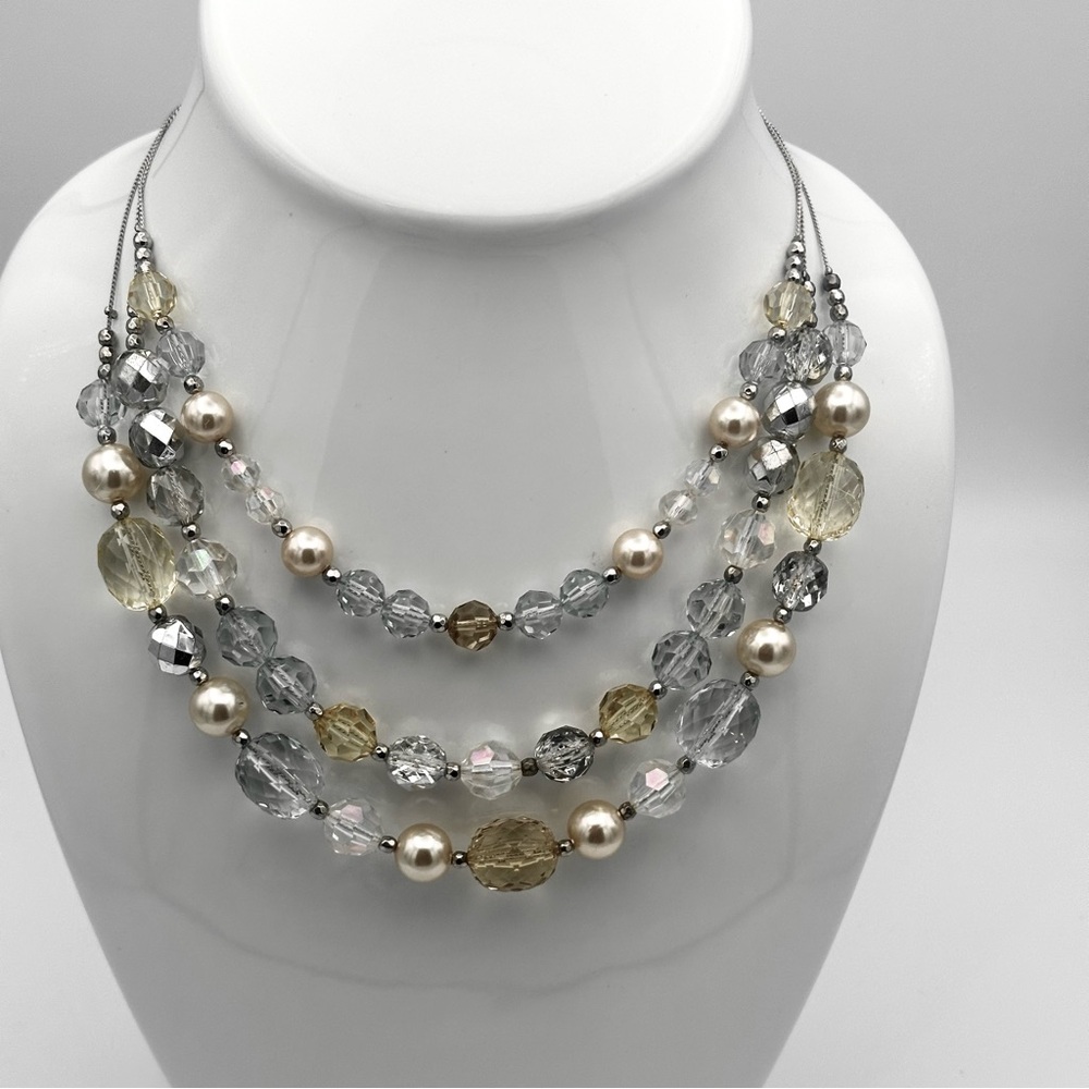 NEW YORK & COMPANY BEADED TRIPLE STRAND NECKLACE